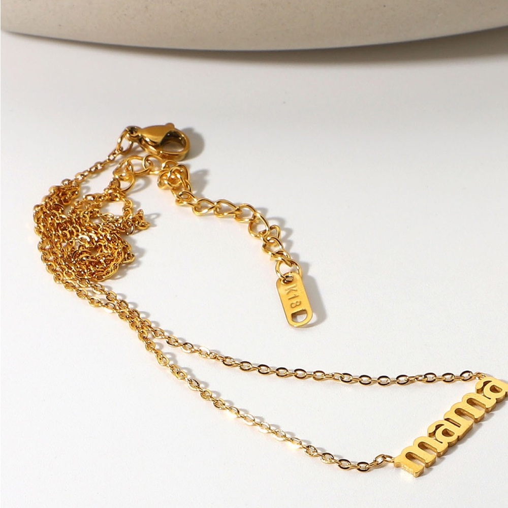 MAMA Letter Chain Necklace Gold Plated - Picture 4 of 5